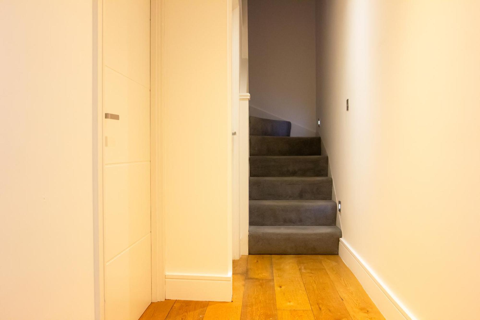 Omega Terrace, Luxury Modern Interior, Located Close To Alexandra Palace ลอนดอน ภายนอก รูปภาพ